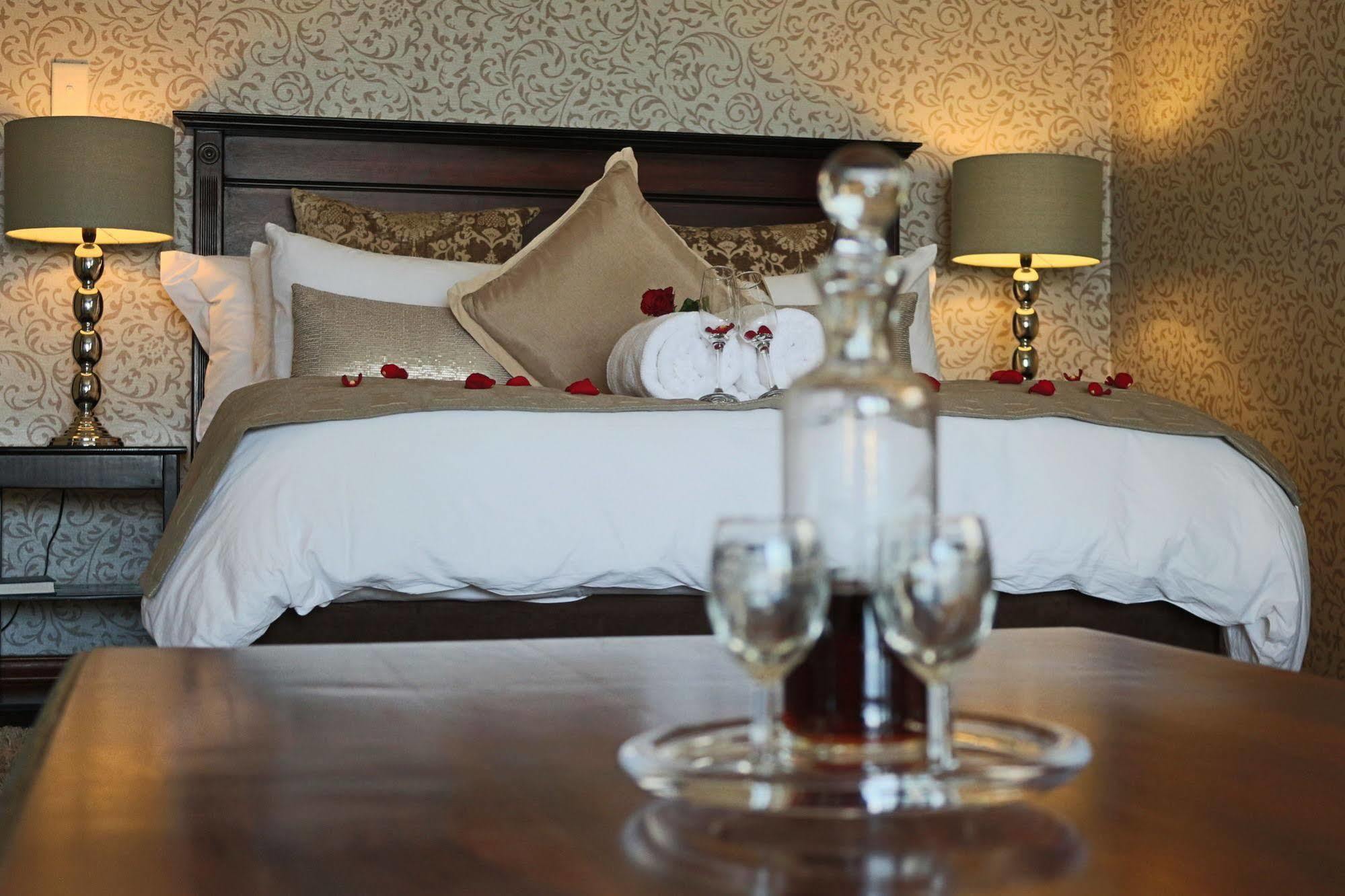 Galagos Lodge Hartbeespoort Zewnętrze zdjęcie