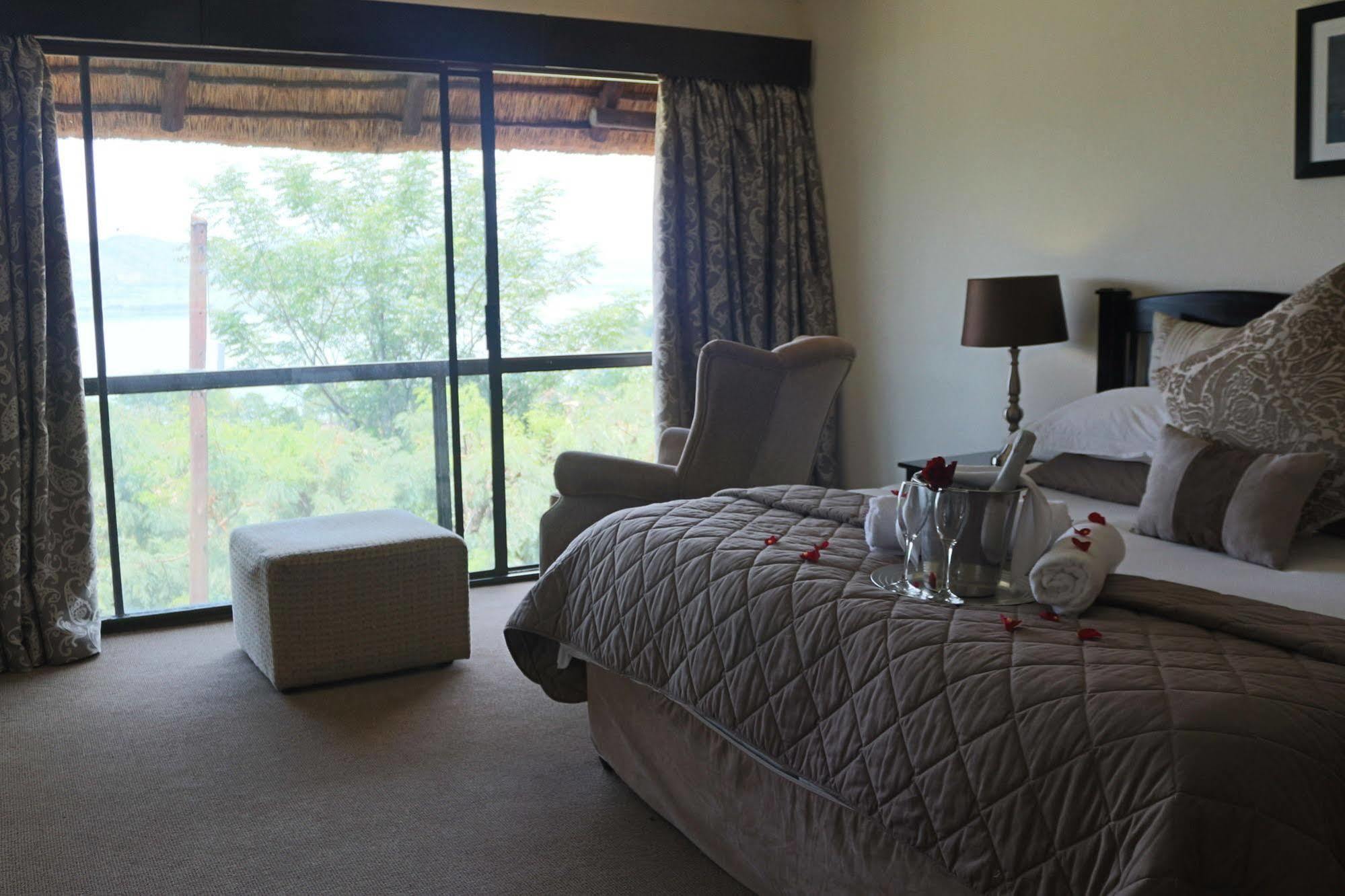 Galagos Lodge Hartbeespoort Zewnętrze zdjęcie