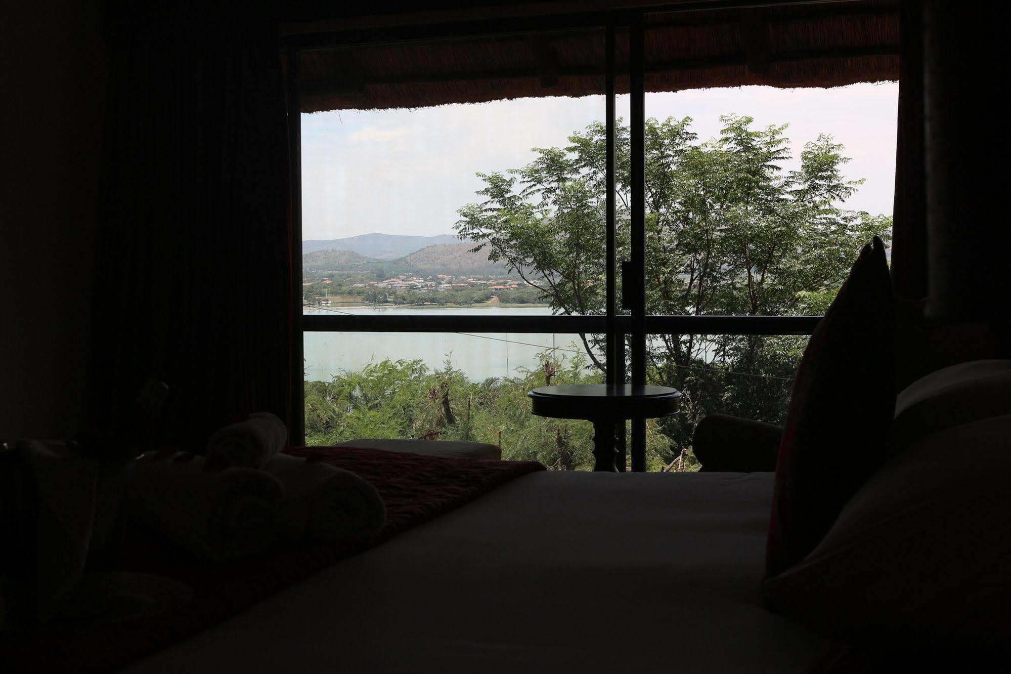 Galagos Lodge Hartbeespoort Zewnętrze zdjęcie
