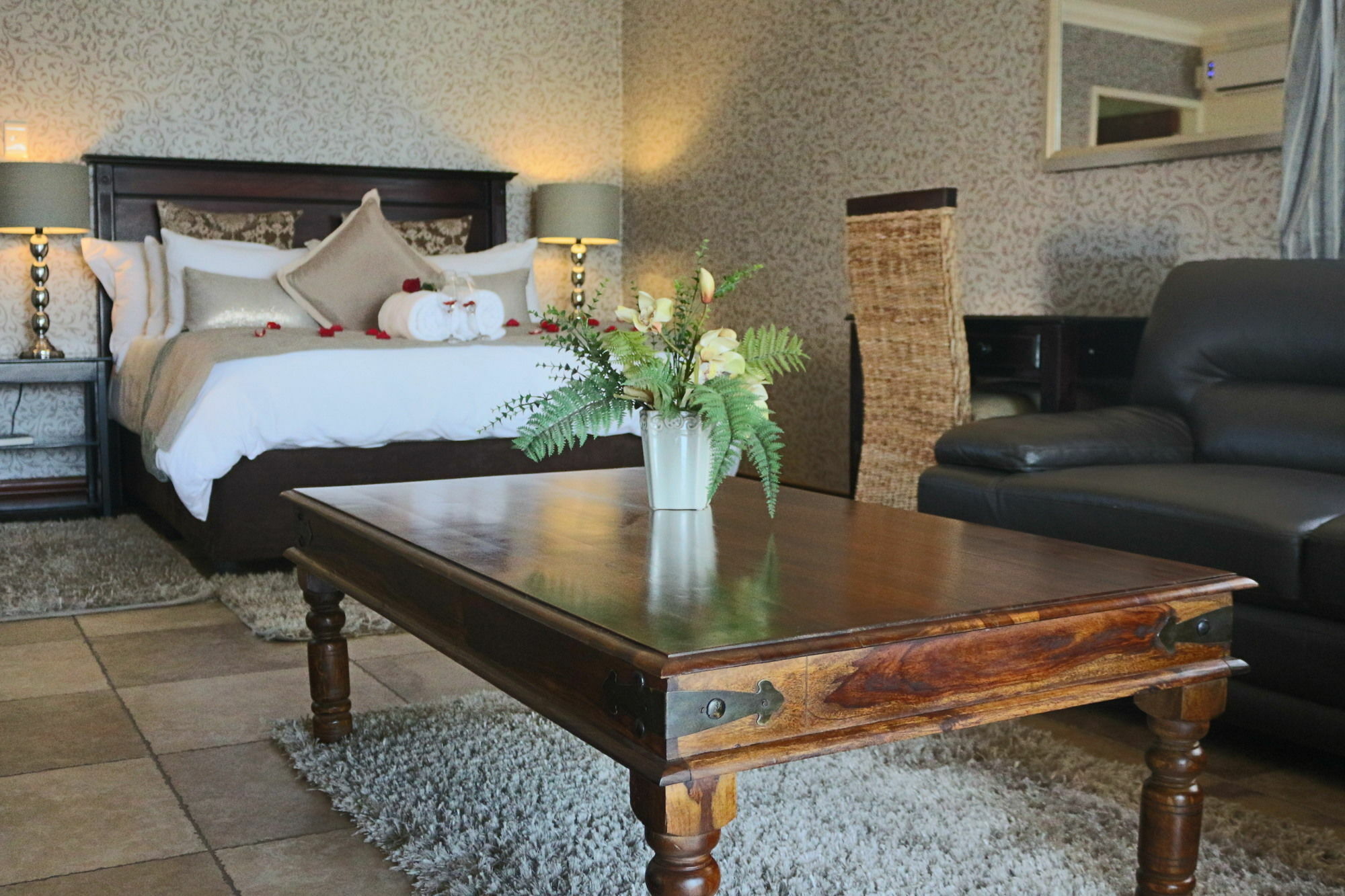 Galagos Lodge Hartbeespoort Zewnętrze zdjęcie
